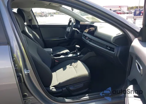 2025 Kia K4 Lxs from USA, damaged, VIN 3KPFT4DE0SE151283